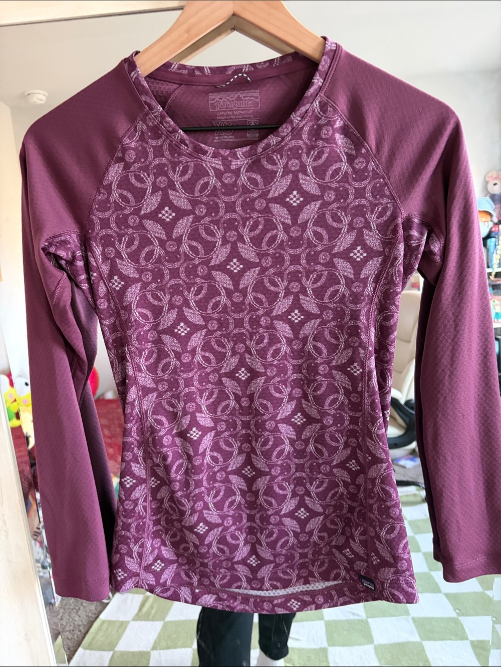 Patagonia Plum Floral Performance Crew Tee - Picture 4 of 7